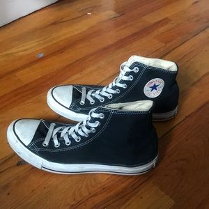 Black high top converse